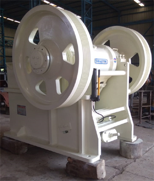 OMTECK Jaw Crusher View 3